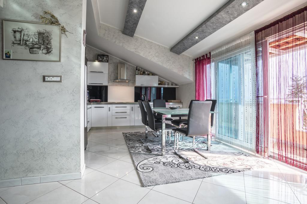 Apartment Alduk Split Bagian luar foto