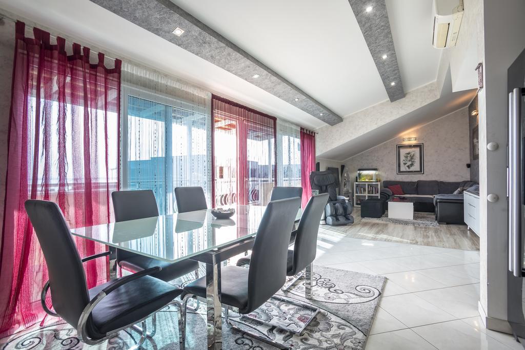 Apartment Alduk Split Bagian luar foto