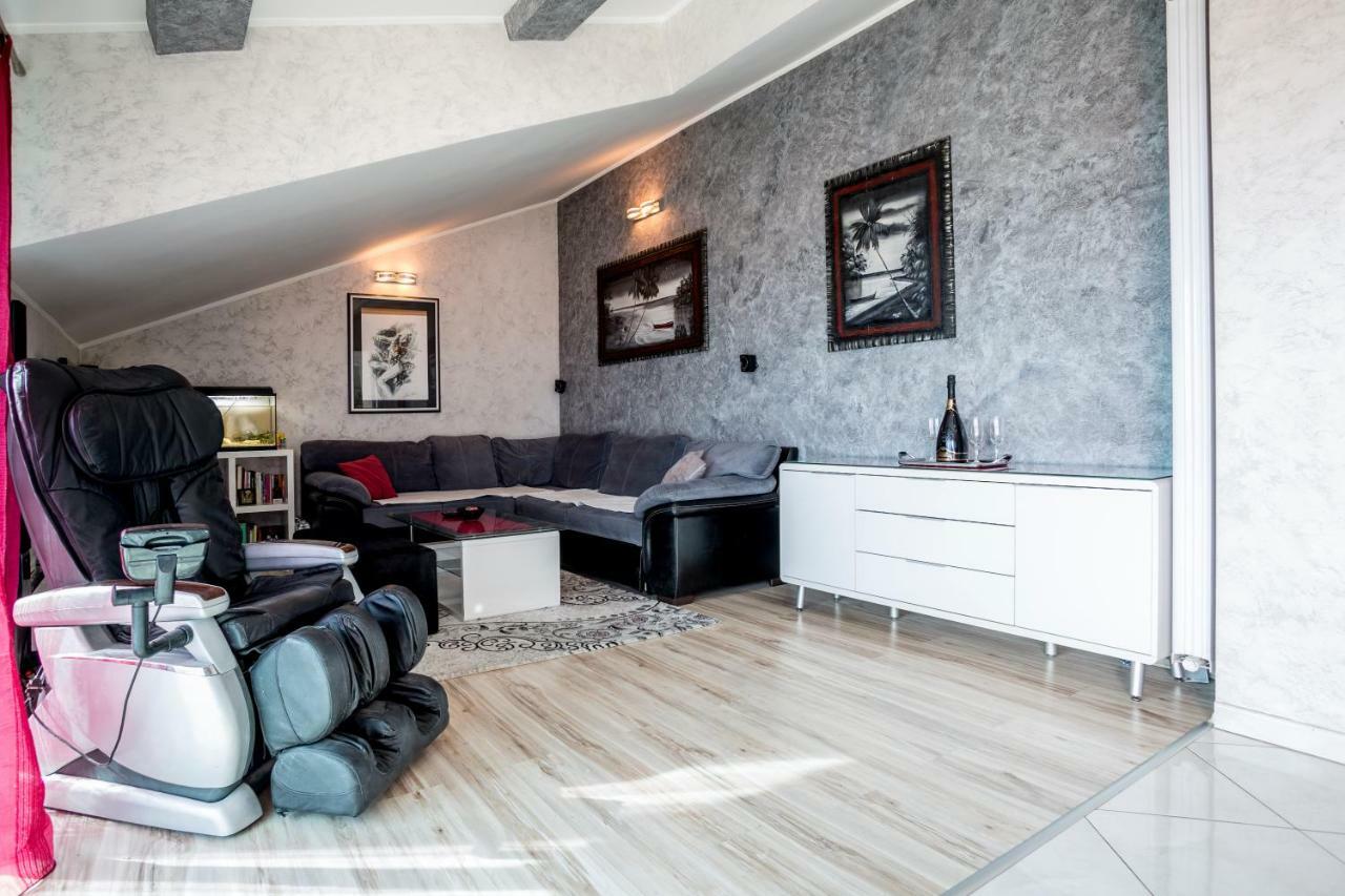 Apartment Alduk Split Bagian luar foto